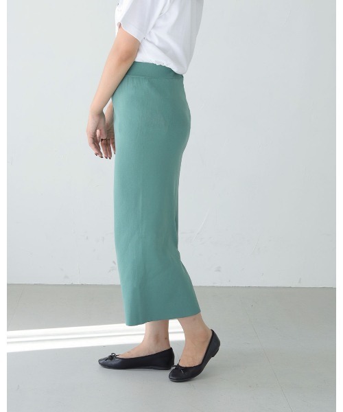 HER CLOSET（ハークローゼット）の「【shemoshelly】ダンボールニットタイトスカート　新色追加（スカート・レディース・ブラック/ネイビー/グリーン/マスタード/ピンクベージュ・M）」の18枚目の写真