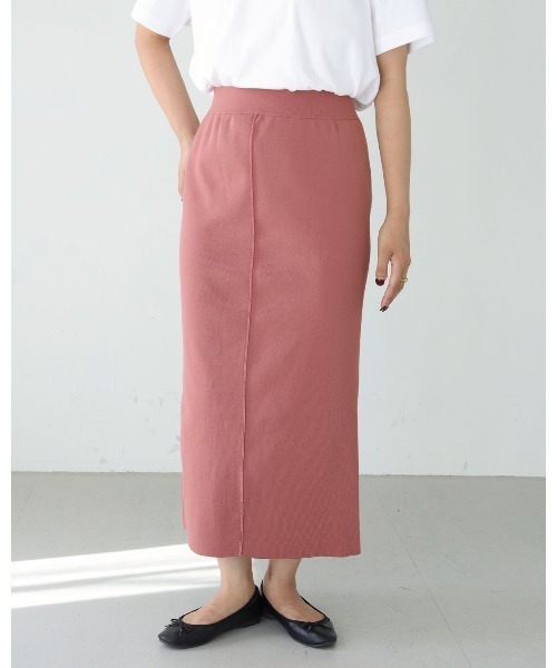 HER CLOSET（ハークローゼット）の「【shemoshelly】ダンボールニットタイトスカート　新色追加（スカート・レディース・ブラック/ネイビー/グリーン/マスタード/ピンクベージュ・M）」の12枚目の写真