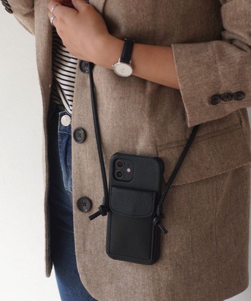 ammy.（エイミードット）の「【 ammy. / エイミードット 】 PU レザー ポケット ショルダーコード 付き  iPhoneケース  iPhoneカバー / 11 , 11pro , 12 , 12pro , 12mini 13 , 13pro , 14 , 14pro 対応（スマホケース/カバー・レディース・ベージュ/ブラック・F/E/B/D/C/A/H/G/I/J）」の10枚目の写真