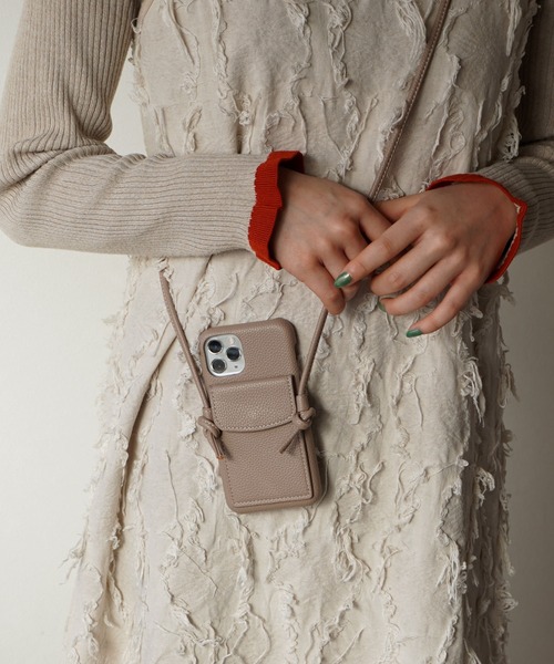 ammy.（エイミードット）の「【 ammy. / エイミードット 】 PU レザー ポケット ショルダーコード 付き  iPhoneケース  iPhoneカバー / 11 , 11pro , 12 , 12pro , 12mini 13 , 13pro , 14 , 14pro 対応（スマホケース/カバー・レディース・ベージュ/ブラック・F/E/B/D/C/A/H/G/I/J）」の13枚目の写真