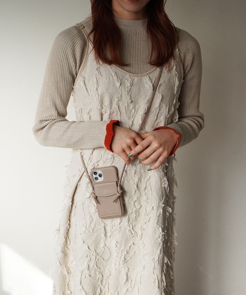 ammy.（エイミードット）の「【 ammy. / エイミードット 】 PU レザー ポケット ショルダーコード 付き  iPhoneケース  iPhoneカバー / 11 , 11pro , 12 , 12pro , 12mini 13 , 13pro , 14 , 14pro 対応（スマホケース/カバー・レディース・ベージュ/ブラック・F/E/B/D/C/A/H/G/I/J）」の12枚目の写真