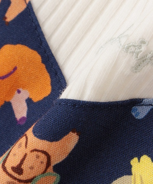 kladskap(クレードスコープ)の「総柄レイヤード風長袖チュニック(チュニック・キッズ・ネイビー/マスタード・110cm/80cm/90cm/120cm/100cm)」の4枚目の写真