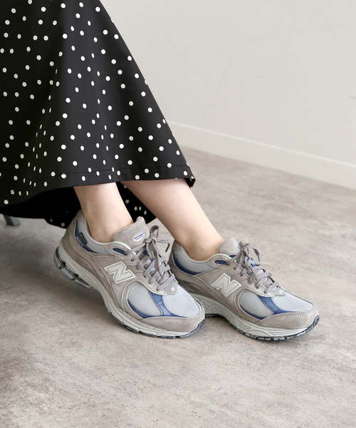 SLOBE IENA(スローブイエナ)の「【NEW BALANCE / ニューバランス】 M2002RX(スニーカー・レディース・ライトグレー・22.5cm/23cm/23.5cm/24cm/24.5cm)」の11枚目の写真