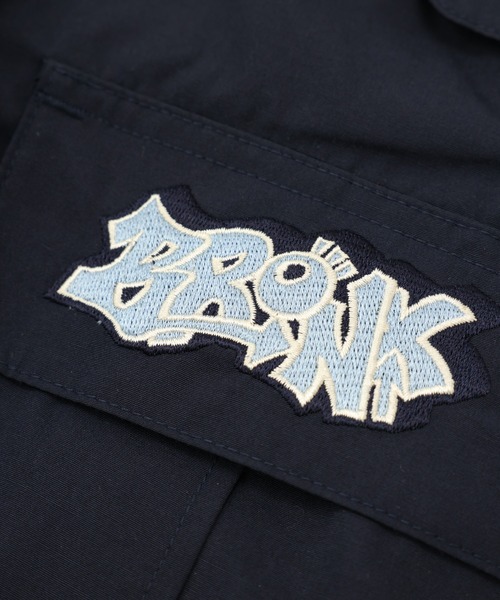 WHO'S WHO gallery(フーズフーギャラリー)の「【KOOKY'N/クーキー】BRONX刺繍ワイドパラシュートパンツ(カーゴパンツ・メンズ・ブラック/ネイビー/カーキ/サンドベージュ・FREE)」の17枚目の写真