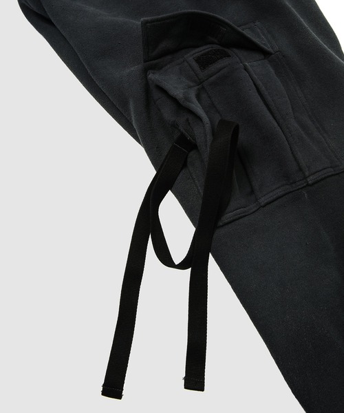 DAIRIKU(ダイリク)の「Water-repellent Cargo Sweater Pants(スウェットパンツ・メンズ・ブラック/ピンク/レッド・M/L/S)」の8枚目の写真