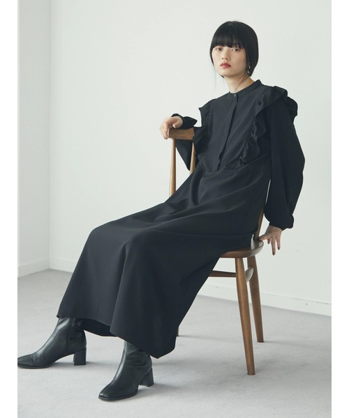 【のりん・新品未使用】アンパスィ レディースモックネックワンピース M セール】armonia.フリルモックネックワンピース（ワンピース