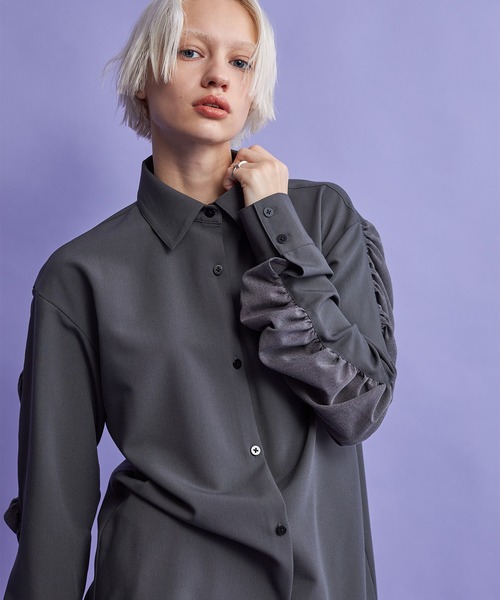 casane(カサネ)の「シャーリングスリーブブラウス(シャツ/ブラウス・レディース・ホワイト/グレー・FREE)」の10枚目の写真