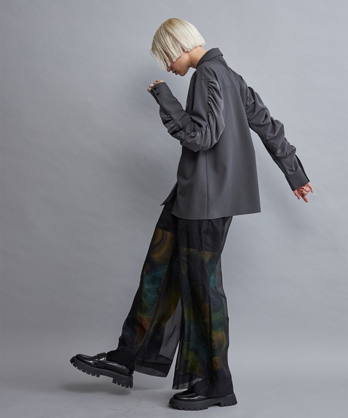 casane(カサネ)の「シャーリングスリーブブラウス(シャツ/ブラウス・レディース・ホワイト/グレー・FREE)」の8枚目の写真