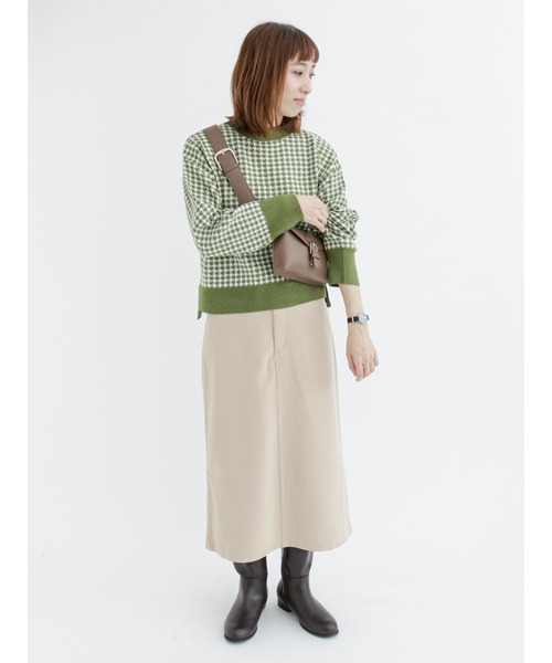 Lugnoncure（ルノンキュール）の「コーデュロイセミタイトスカート（スカート・レディース・チャコール/ベージュ/オレンジ/オフホワイト・MEDIUM/LARGE）」の6枚目の写真