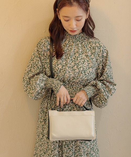 mysty woman(ミスティウーマン)の「【赤埴奈津子さんコラボ】マルチショルダーBAG 180179(ショルダーバッグ・レディース・ブラック系その他/ベージュ系その他・FREE)」の9枚目の写真