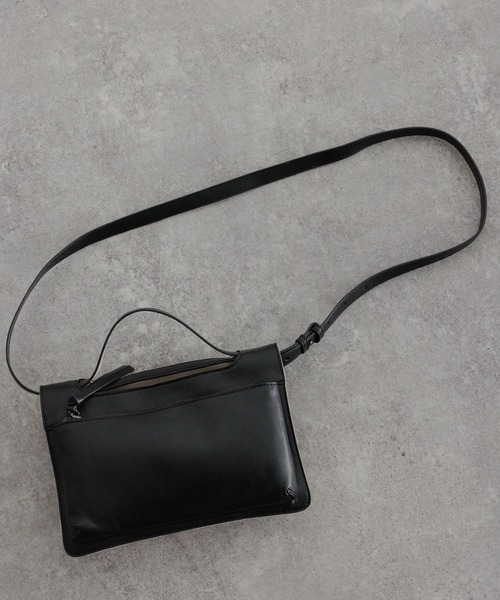 mysty woman(ミスティウーマン)の「【赤埴奈津子さんコラボ】マルチショルダーBAG 180179(ショルダーバッグ・レディース・ブラック系その他/ベージュ系その他・FREE)」の14枚目の写真