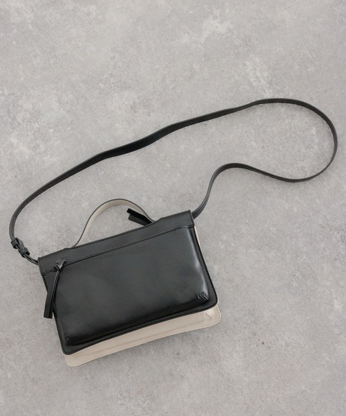 mysty woman(ミスティウーマン)の「【赤埴奈津子さんコラボ】マルチショルダーBAG 180179(ショルダーバッグ・レディース・ブラック系その他/ベージュ系その他・FREE)」の16枚目の写真