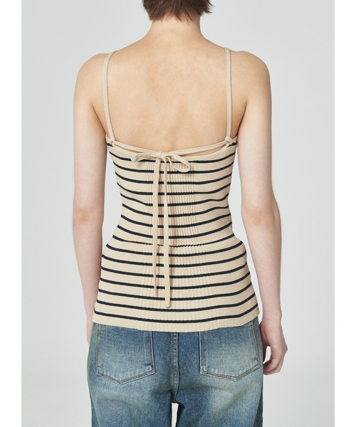 LOW CLASSIC(ロウ クラシック)の「HALTER NECK SLEEVELESS KNIT(キャミソール・レディース・ベージュ×ブラック・S/M)」の6枚目の写真