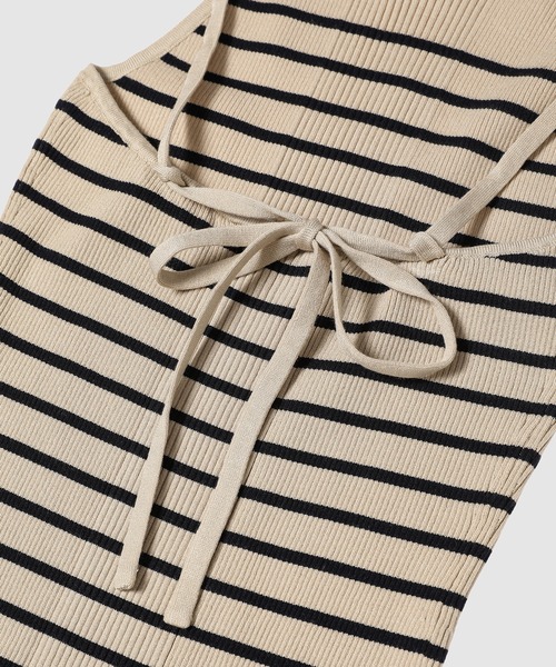 LOW CLASSIC(ロウ クラシック)の「HALTER NECK SLEEVELESS KNIT(キャミソール・レディース・ベージュ×ブラック・S/M)」の2枚目の写真