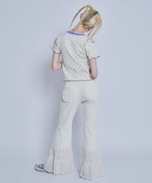 Candy Stripper(キャンディストリッパー)の「LACY FLARE パンツ(その他パンツ・レディース・ブラック/ライトブルー/アイボリー・2)」の17枚目の写真