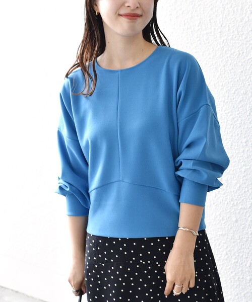 SHIPS（シップス）の「*〈手洗い可能〉ジョーゼット バックギャザー ドルマンプルオーバー◆（Tシャツ/カットソー・レディース・ブラック/ベージュ/オフホワイト/ブルー・ONE SIZE）」の11枚目の写真