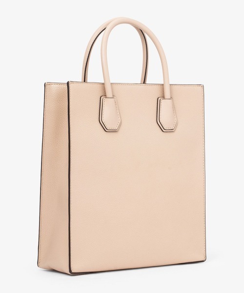 MICHAEL KORS(マイケルコース)の「MERCER NS ショッパートート ミディアム(トートバッグ・レディース・ベージュ系・FREE)」の7枚目の写真