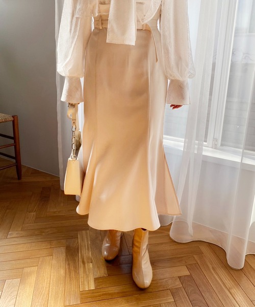 one after another NICE CLAUP（ワンアフターアナザーナイスクラップ）の「ハイウエストサイドスリットスカート　2023SS（スカート・レディース・ブラック/アイボリー/ベージュ系/ピンク・SMALL/MEDIUM）」の17枚目の写真