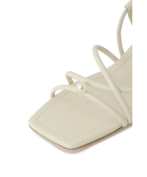 JILL STUART(ジルスチュアート)の「◆ドロップパールミュール(サンダル・レディース・ホワイト/ブラック・23.5cm/24.0cm/23.0cm)」の8枚目の写真