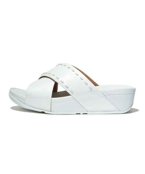 fitflop（フィットフロップ）の「【fitflop】フィットフロップ LULU RUBBER-STUD LEATHER CROSS SLIDES（サンダル・レディース・ピンク/ブラック/ライトブルー・US6/US7/US8/US5）」の5枚目の写真