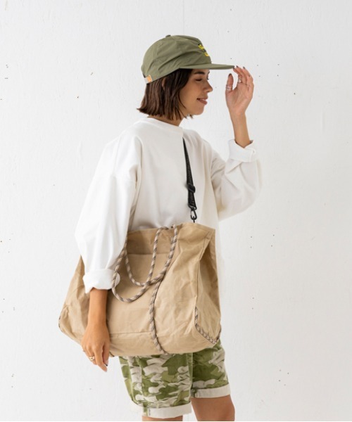 SUBLIME（サブライム）の「【SUBLIME / サブライム】パラフィン ビッグ トートバッグ キャンプ アウトドア ユニセックス（トートバッグ・メンズ・オフホワイト/ブラック/ベージュ・FREE）」の3枚目の写真