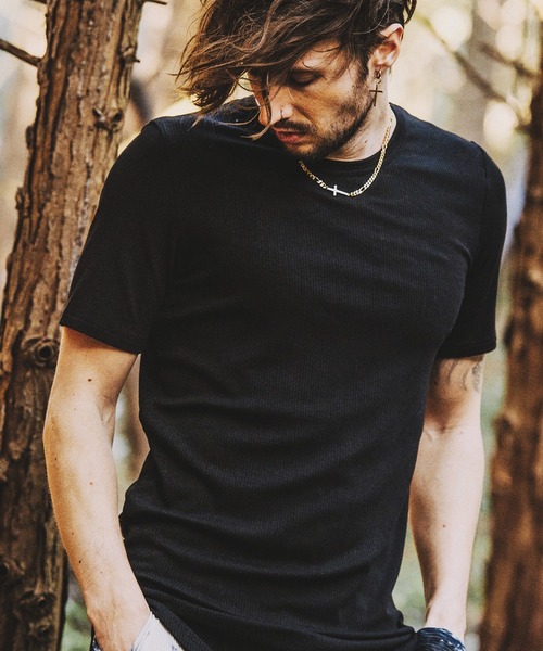 NO ID.（ノーアイディ）の「【NO ID.】Rib Round Crew-Neck T-Shirt / テレコ ラウンド クルーネック Tシャツ（Tシャツ/カットソー・メンズ・ホワイト/ブラック/グレー・1/2）」の2枚目の写真