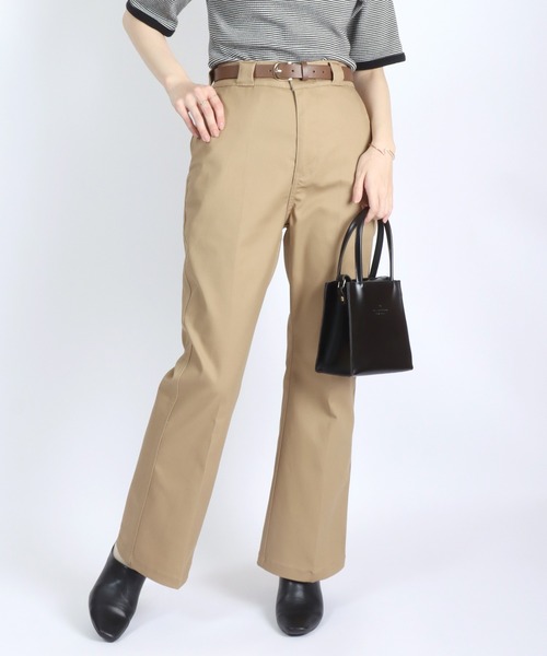 Dickies(ディッキーズ)の「Dickies(ディッキーズ)ツイルイージーフレアパンツ/カラーパンツ レディース(チノパンツ・レディース・アイボリー/ブラック/ストライプ/ベージュ/インディゴブルー・M/L)」の11枚目の写真