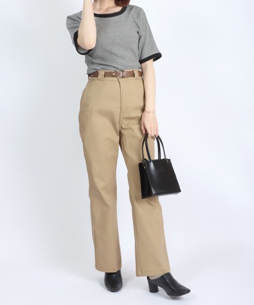 Dickies(ディッキーズ)の「Dickies(ディッキーズ)ツイルイージーフレアパンツ/カラーパンツ レディース(チノパンツ・レディース・アイボリー/ブラック/ストライプ/ベージュ/インディゴブルー・M/L)」の14枚目の写真