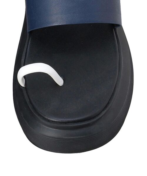 MURUA（ムルーア）の「アシメトングサンダル（サンダル・レディース・ブラック/その他1・22.5/24.5/23.5）」の12枚目の写真