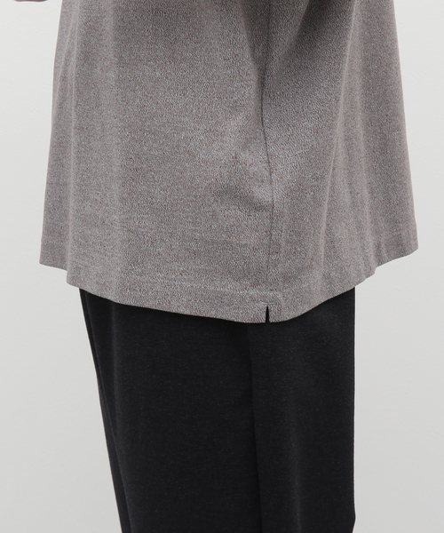 STILL BY HAND（スティルバイハンド）の「【STILL BY HAND / スティルバイハンド】 MIXテンジクハイネックT CS07231（Tシャツ/カットソー・メンズ・チャコールグレー/ブラック/ブラウン・46/48）」の13枚目の写真