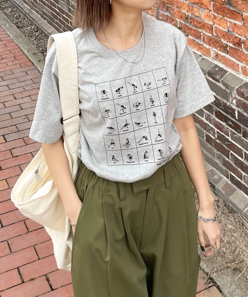 Chillfar(チルファー)の「ヴィンテージミックスTシャツ(Tシャツ/カットソー・レディース・オートミール/ホワイト×ピンク/アイボリー系3/クリーム/グレー系/アイボリー系4/ピンク/アイボリー系1/ホワイト×ブルー/ベージュ系/ホワイト×レッド/ホワイト×ブラック/杢グレー/アイボリー系2/ネイビー/アイボリー系/グレー系2/ネイビー系1/グレー系1/ネイビー系・FREE)」の9枚目の写真