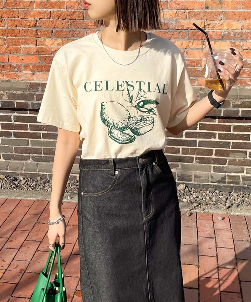 Chillfar(チルファー)の「ヴィンテージミックスTシャツ(Tシャツ/カットソー・レディース・オートミール/ホワイト×ピンク/アイボリー系3/クリーム/グレー系/アイボリー系4/ピンク/アイボリー系1/ホワイト×ブルー/ベージュ系/ホワイト×レッド/ホワイト×ブラック/杢グレー/アイボリー系2/ネイビー/アイボリー系/グレー系2/ネイビー系1/グレー系1/ネイビー系・FREE)」の10枚目の写真