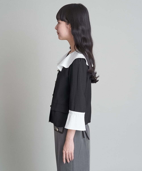 A de a.v.v（アードアー・ヴェ・ヴェ）の「配色フリルカラーダブル釦ブラウス（シャツ/ブラウス・レディース・ベージュ/ブラック・36/38）」の13枚目の写真