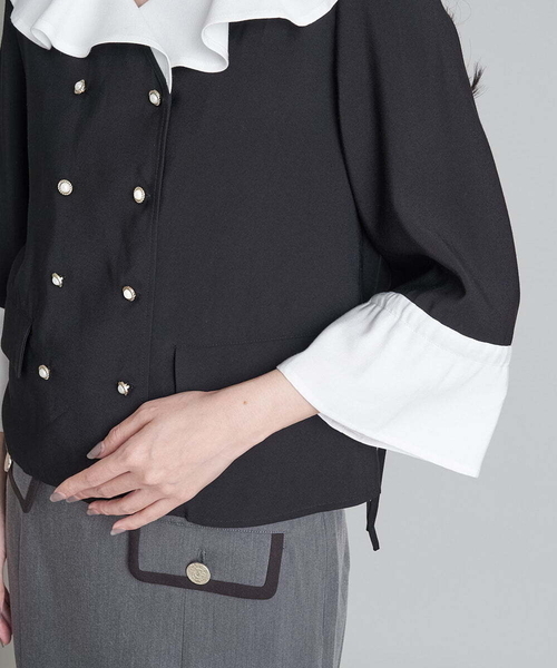 A de a.v.v（アードアー・ヴェ・ヴェ）の「配色フリルカラーダブル釦ブラウス（シャツ/ブラウス・レディース・ベージュ/ブラック・36/38）」の18枚目の写真