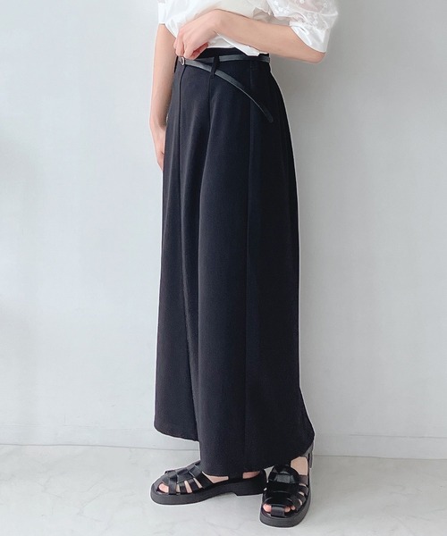 AS KNOW AS plus（アズノゥアズプラス）の「○リバーシブルベルト付きリップルナロースカート（スカート・レディース・ブラック/グレイッシュベージュ/グリーン/アイボリー/ベージュ系/ボルドー/モカ・FREE）」の21枚目の写真