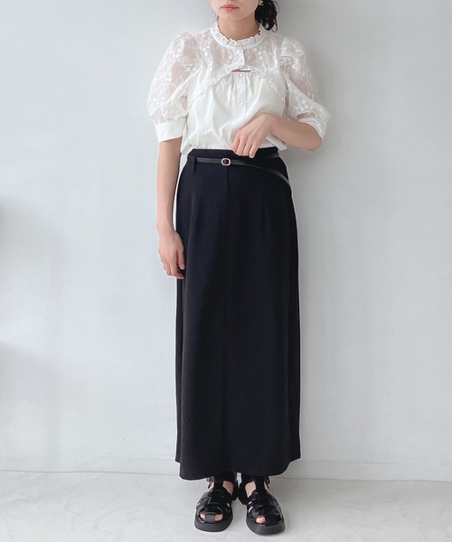 AS KNOW AS plus（アズノゥアズプラス）の「○リバーシブルベルト付きリップルナロースカート（スカート・レディース・ブラック/グレイッシュベージュ/グリーン/アイボリー/ベージュ系/ボルドー/モカ・FREE）」の12枚目の写真