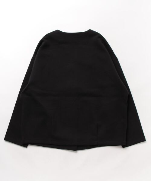 for/c(フォーシー)の「ダンボールコクーンジャケット【サスティナブル】(その他アウター・レディース・ブラック・M/L/LL)」の2枚目の写真