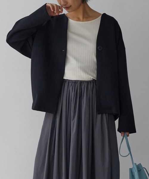 for/c(フォーシー)の「ダンボールコクーンジャケット【サスティナブル】(その他アウター・レディース・ブラック・M/L/LL)」の5枚目の写真