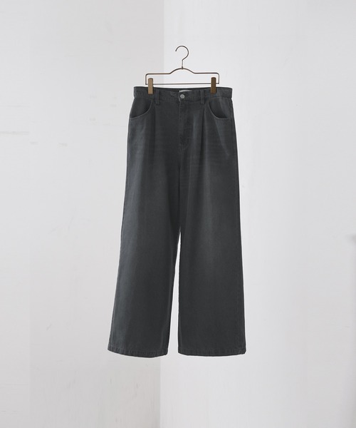 アントレアミ　黒 ストレートパンツ ゴムウエスト　32インチ da30f368ca088c4b130e383669ac41