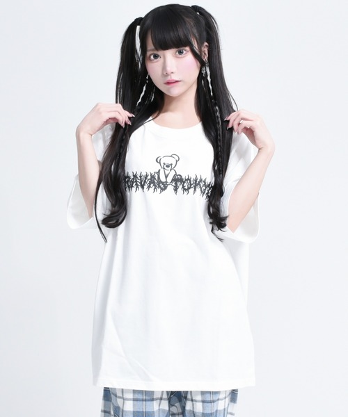 TRAVAS TOKYO(トラバス トウキョウ)の「『TRAVAS TOKYO/トラバス トーキョー』Foam print bear BIG Tee/発泡プリントくまTシャツ(Tシャツ/カットソー・レディース・ブラック/ホワイト・FREE)」の2枚目の写真