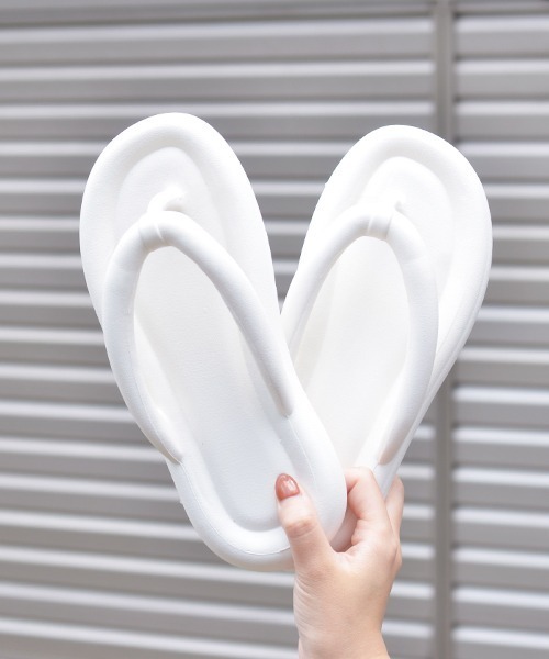 Fun & Daily（ファンアンドデイリー）の「Color Volume Sandals（サンダル・レディース・ピンク/ブラック/グリーン/ホワイト・LARGE/MEDIUM）」の10枚目の写真