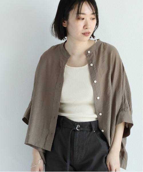 cepo（セポ）の「バンドカラー ドルマンスリーブシャツ（シャツ/ブラウス・レディース・ベージュ/オフホワイト/モカ/ブラウン・M）」の6枚目の写真