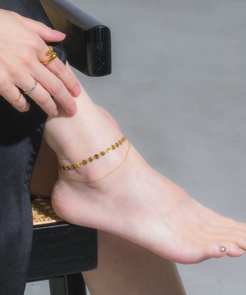 muku（ムク）の「金属アレルギー対応　ラウンドモチーフアンクレット/サージカルステンレス/316L（アンクレット・レディース・ゴールド・FREE）」の2枚目の写真