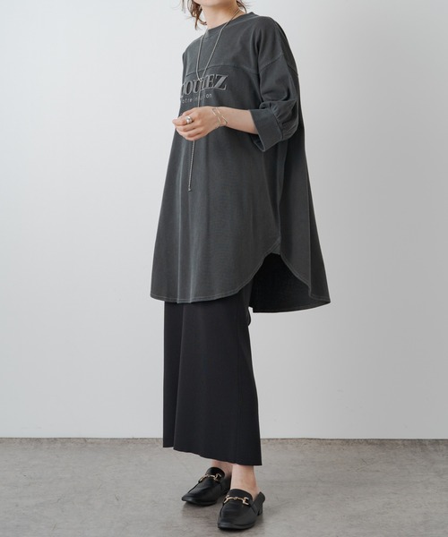 PUAL CE CIN（ピュアルセシン）の「【WEB限定】シリコン刺繍Tシャツ（Tシャツ/カットソー・レディース・イエロー/オレンジ/チャコール/ベージュ・FREE）」の16枚目の写真