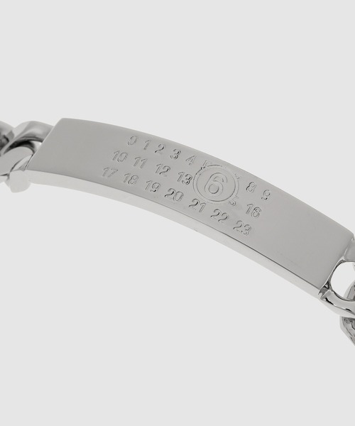 MM6 Maison Margiela（ｴﾑｴﾑｼｯｸｽ ﾒｿﾞﾝ ﾏﾙｼﾞｪﾗ）の「Bracelet（ブレスレット・レディース・その他・4/3/7）」の2枚目の写真