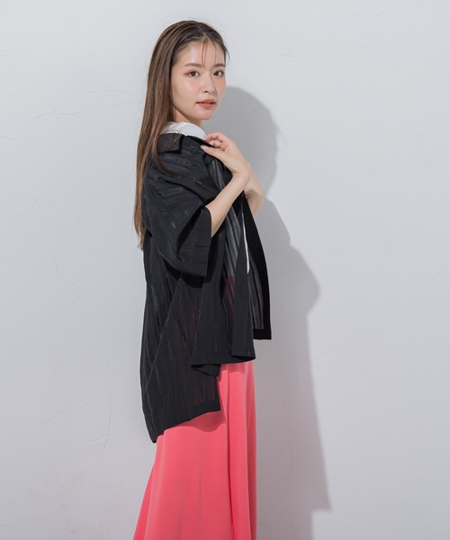 VICKY(ビッキー)の「【夏らしい爽やかなストライプ柄】オープンカラーブラウス《手洗い可能》(シャツ/ブラウス・レディース・イエロー/ホワイト/ブラック/ブルー・M)」の12枚目の写真