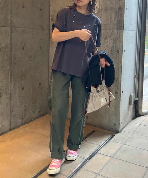 mi via loca（ミヴィアロカ）の「ビジュー付きTシャツ（Tシャツ