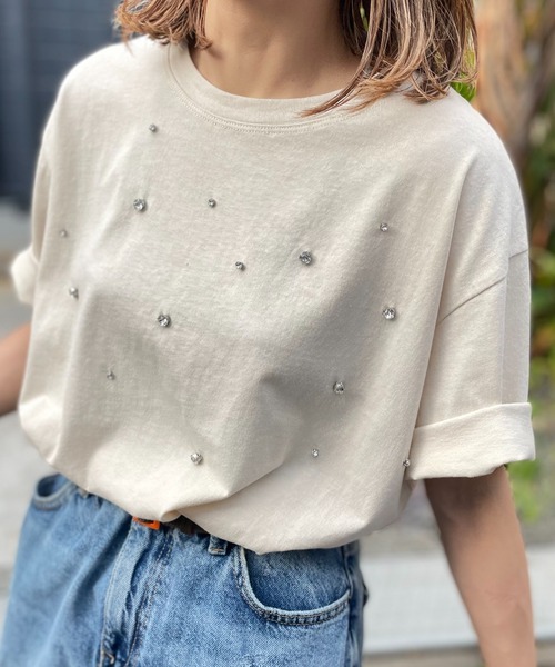 ビジュー付きTシャツ(Tシャツ/カットソー)|mi via loca ビジュー付きTシャツ(Tシャツ/カットソー)|mi via loca