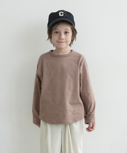 coca（coca）（コカ）の「キッズ ゆるシルエット長袖無地Tシャツ（Tシャツ/カットソー・キッズ・ブラウン/ラベンダー/アイボリー/ライトブルー・100/110/120/130/140）」の3枚目の写真