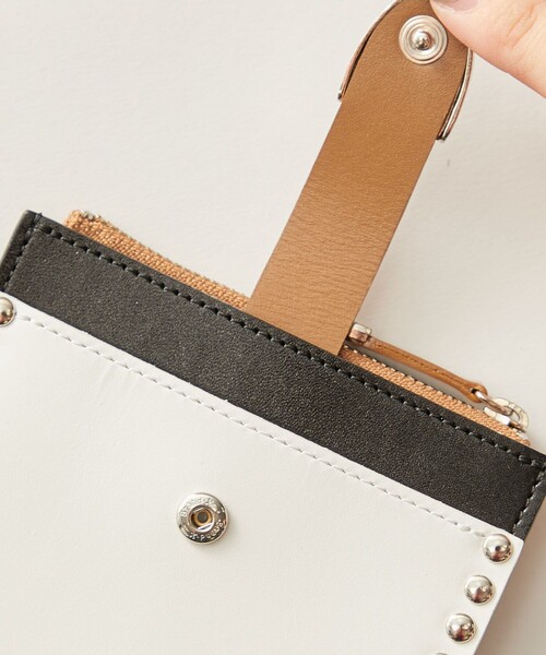 TOGA ARCHIVES/トーガアーカイブス】レザーウォレットスタッズ